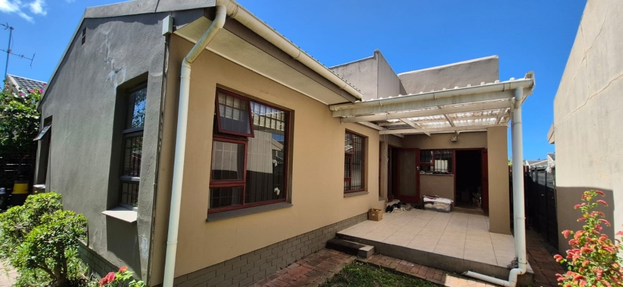 3 Bedroom Property for Sale in Abbotsford Eastern Cape